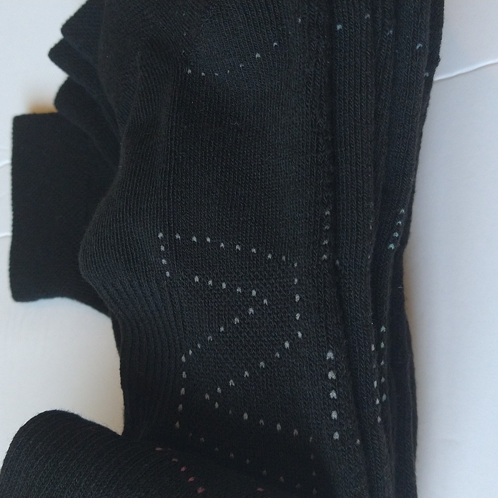 NWT New Balance 6 Pairs Black Women's Active Cushion Quarter Socks Size 4-10 - Picture 8 of 10